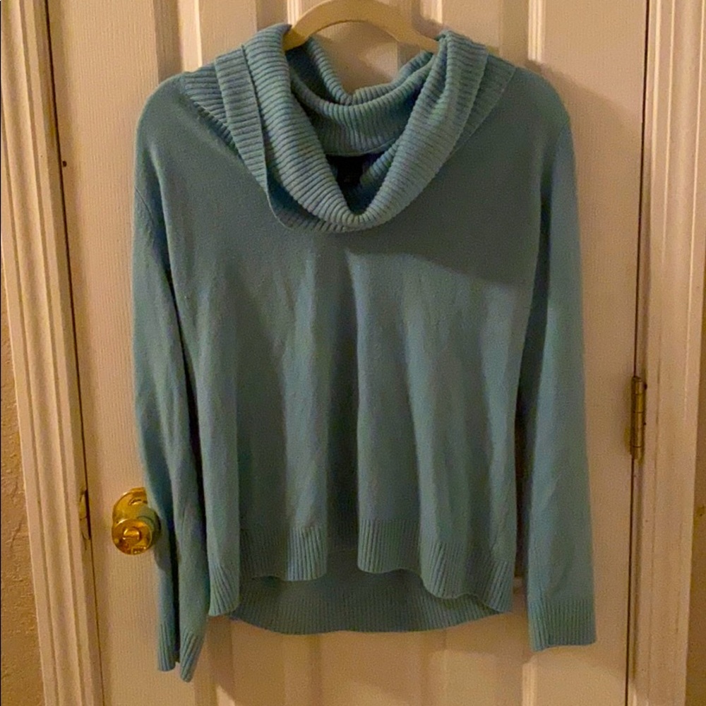 New York & Company turtle neck sweater